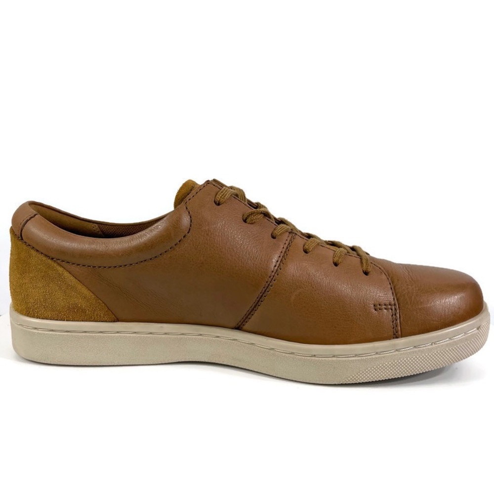 Clarks Kitna Vibe‎ Men’s Sneaker Size 11